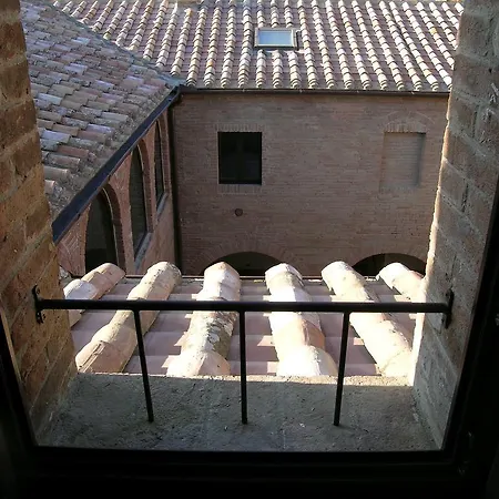 Antica Grancia Di Quercecchio Διαμέρισμα *